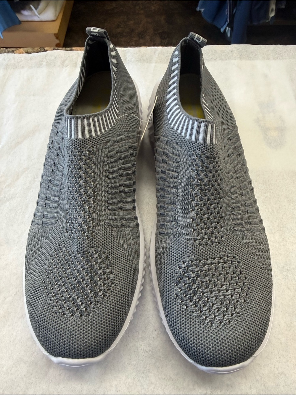 Tiosebon Knit Slip On Sneakers Gray Comfort Walking Shoes NWT Size 41